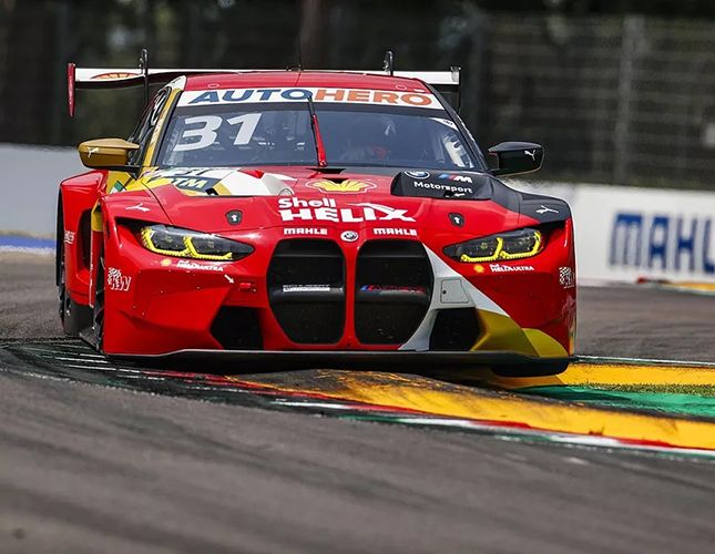 Race Professionally Cars Tracks